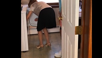 Mature Milf Gets Down And Dirty With Young Neighbor