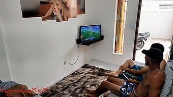 A Parody Video Featuring A Woman Who Enjoys Anal Sex And Multiple Partners. The Video Ends With A Lot Of Anal Sex And A Cumshot