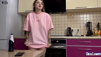 Dziki Anal I Wytrysk Tatuażystki Milf Madam.